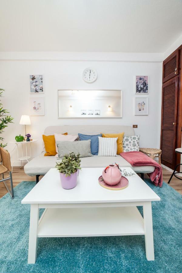Spectacular Renovated Apartment, 5 Min To Camison Beach, With Aircon Arona  Exterior foto